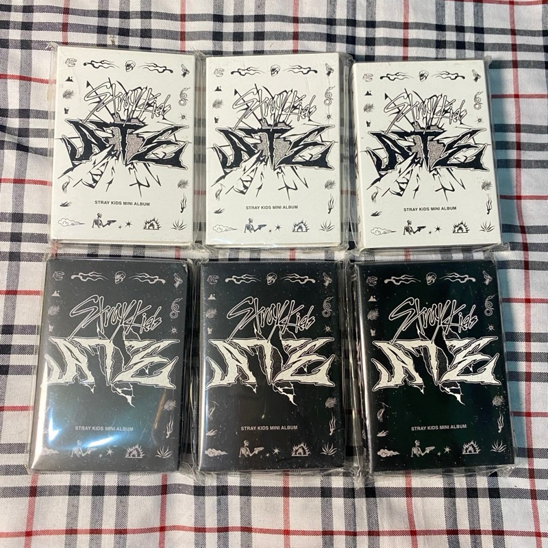 [READY STOCK] ALBUM SEALED NEMO SKZ STRAY KIDS ATE CHK CHK BOOM BANGCHAN LEEKNOW CHANGBIN HYUNJIN HA