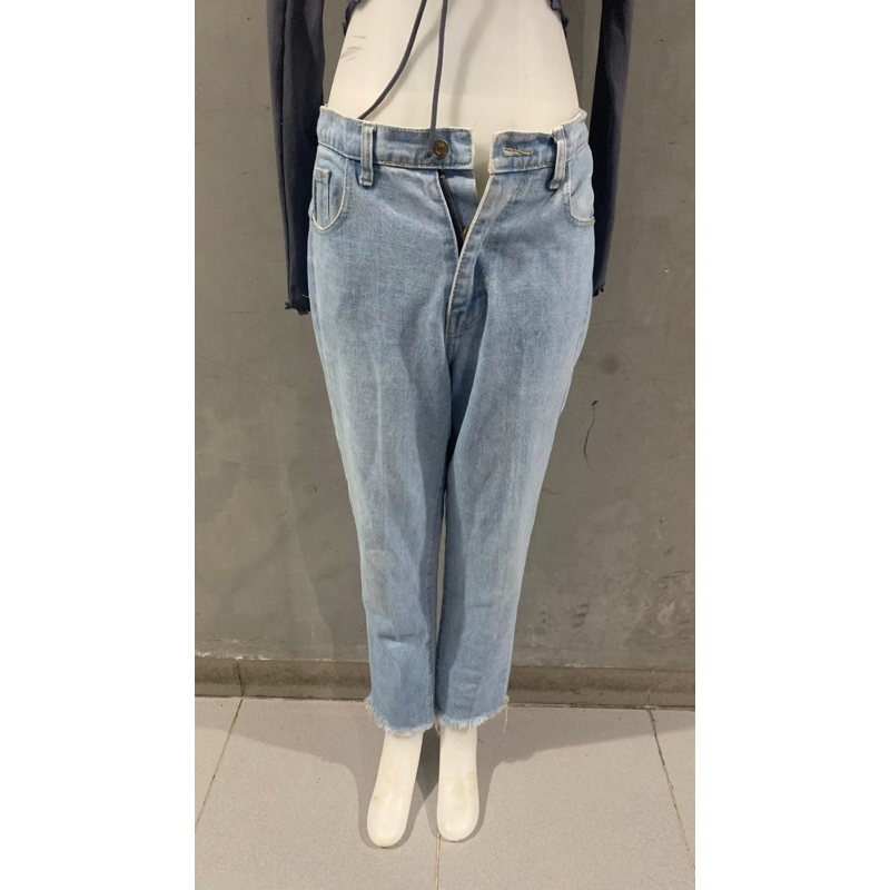 Celana Ckey Jeans