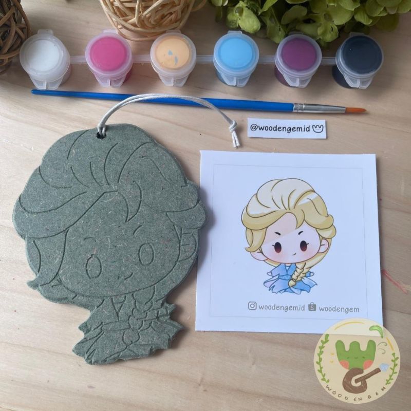 

WOODENGEM DIY Wood Painting Kit Anak Mewarnai Melukis Kayu Souvenir Hampers Karakter Elsa Baby | Size Gantung
