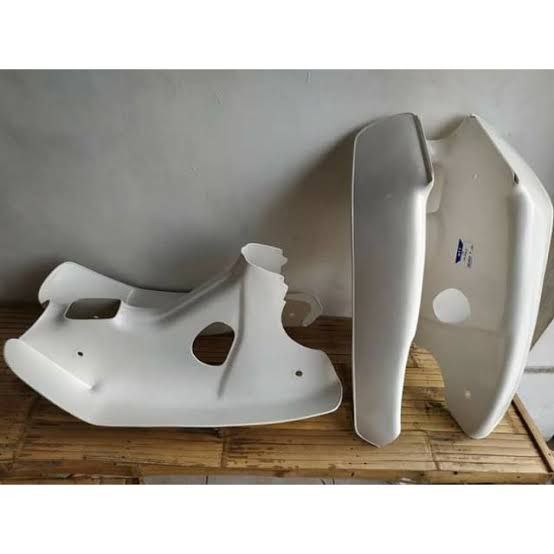 Tebeng Totok Sayap Luar Honda Pispot C50 C70 Import Malaysia ( Versi Engkel )