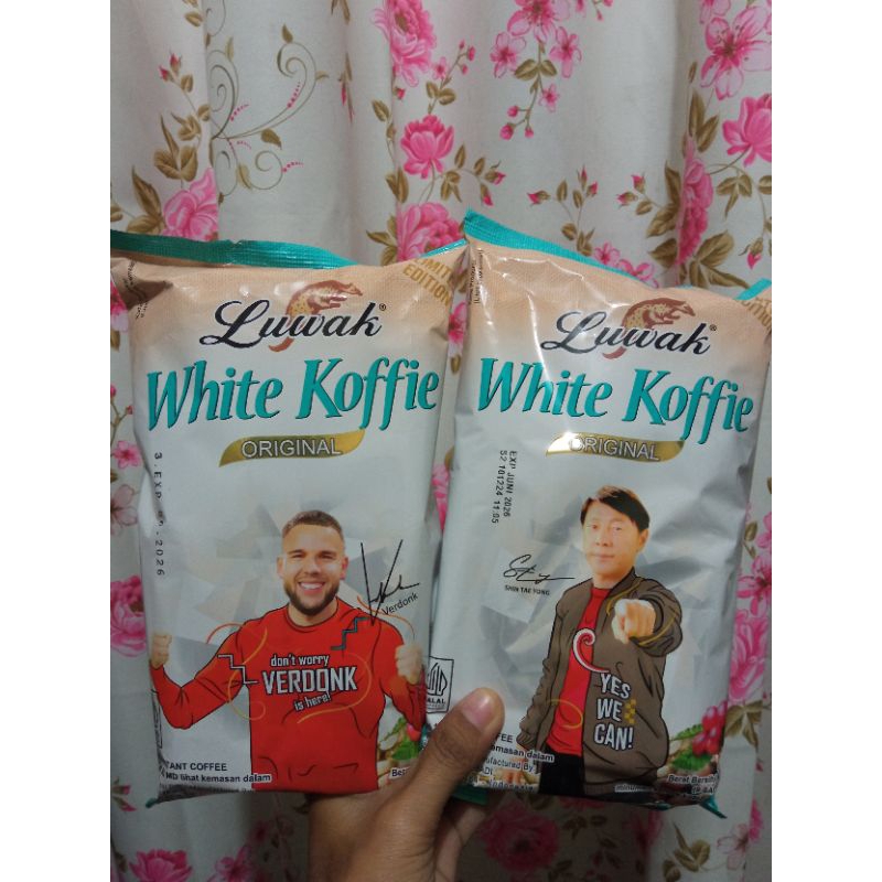 

Luwak white koffie original renteng 1pack isi 9 sachet