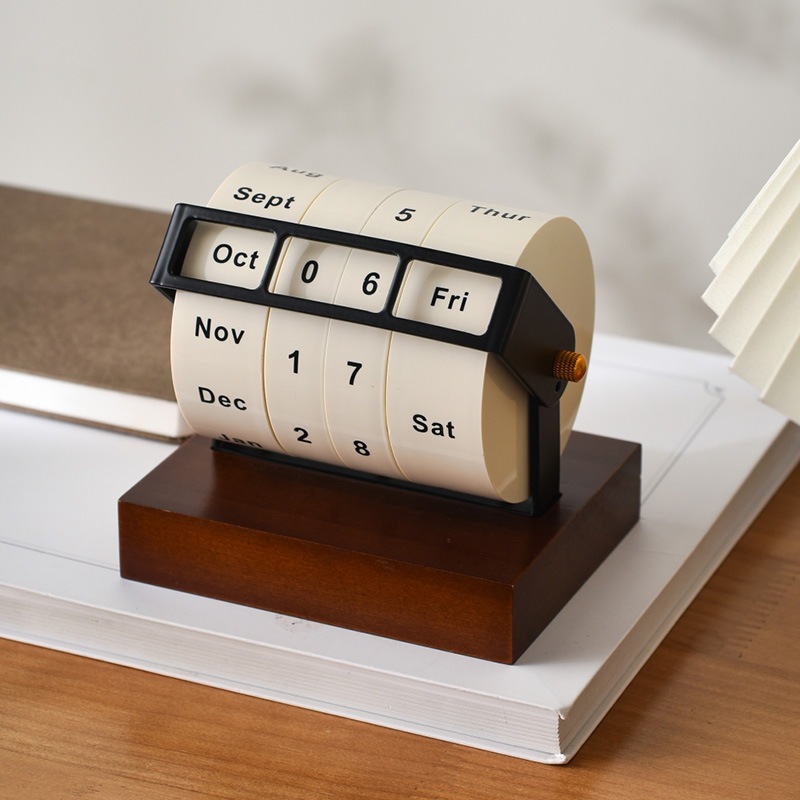 

Kalender Putar Vintage / Roll Paper Calendar Dekstop Aesthetic - ITS ME M79