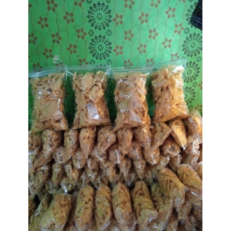 

KERIPIK BAWANG/KERIPIK PANGSIT 1 KG