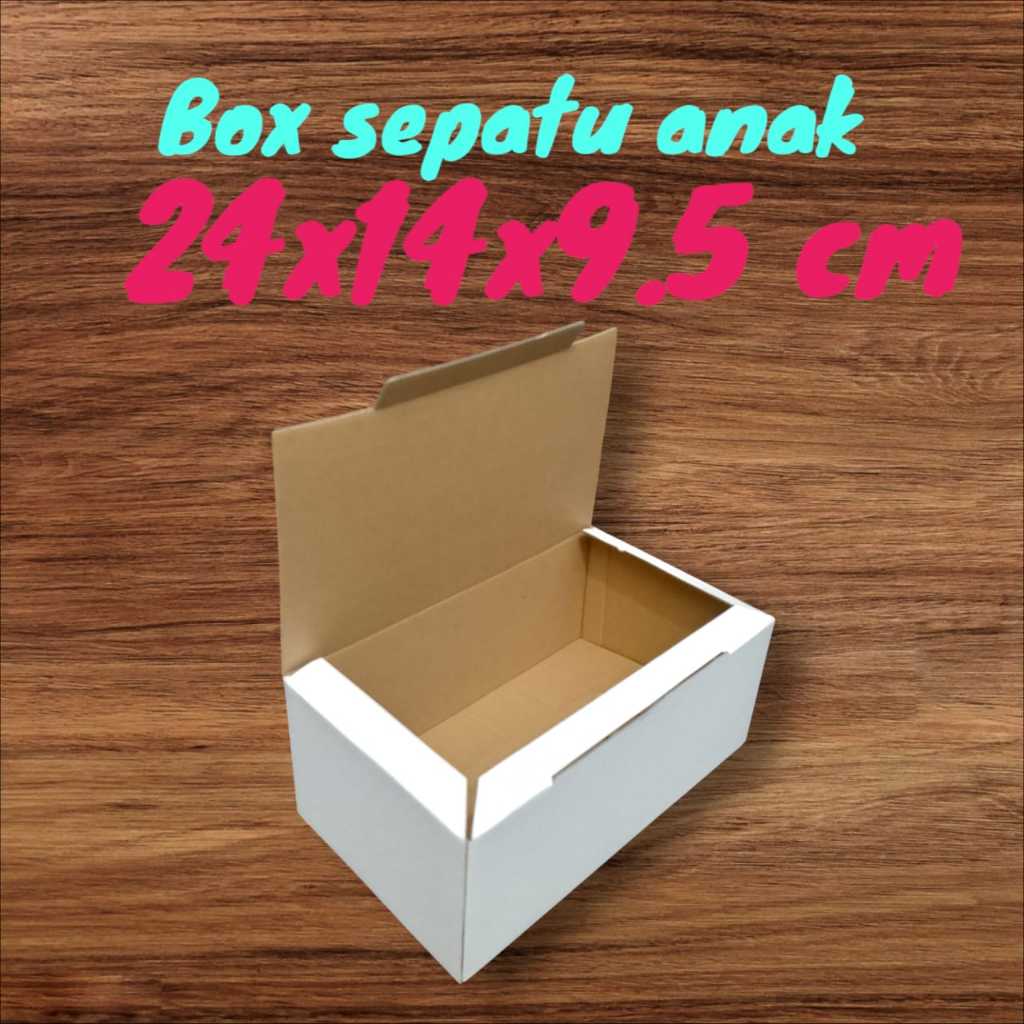 

BOX SEPATU ANAK SIZE 24X14X9.5 CM I DUS ANAK I KARDUS SEPATU ANAK I BOX SEPATU POLOS I DUS SEPATU ANAK I BOX SEPATU MURAH I SHOES BOX I INNER BOX ANAK I BOX KIDS I BOX SENDAL ANAK I DUS SENDAL ANAK I KARDUS SENDAL ANAK I BOX SEPATU PUTIH I BOX WHITE KRAFT