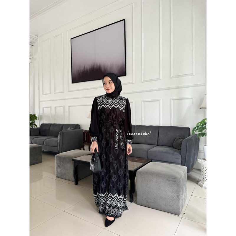 NAMIRA DINZA LAIKA ANKLE GINGHAM DRESS by Locana Gamis Abaya / dress gamis dress rayon muslim wanita