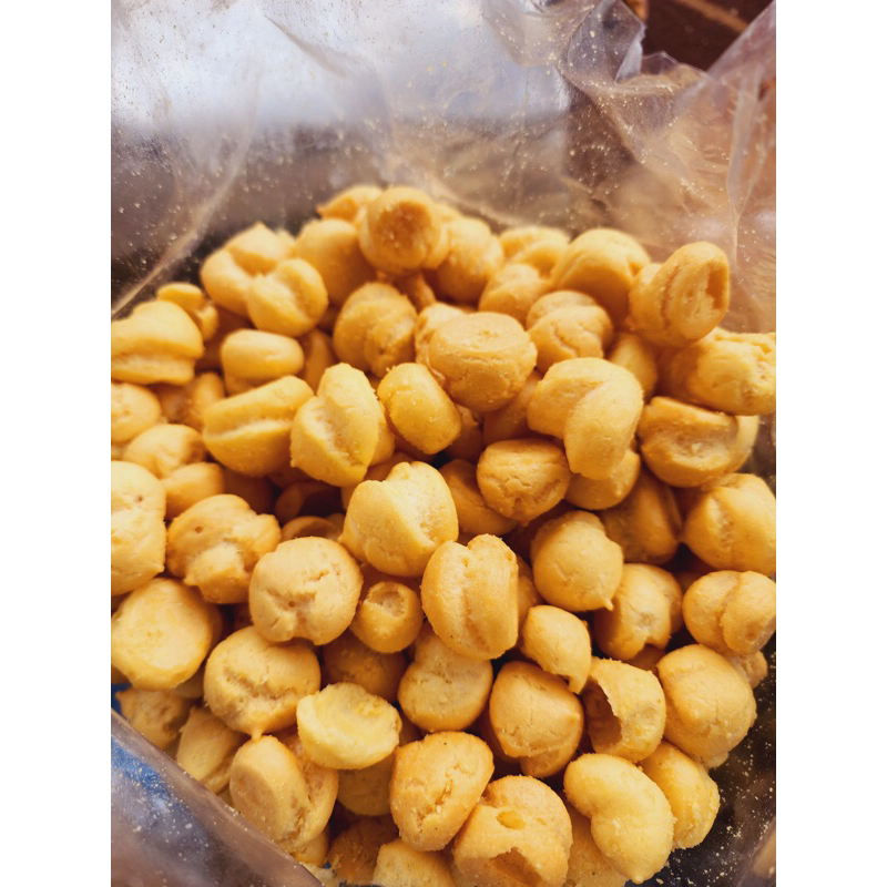 

soes kering jajan lebaran kiloan