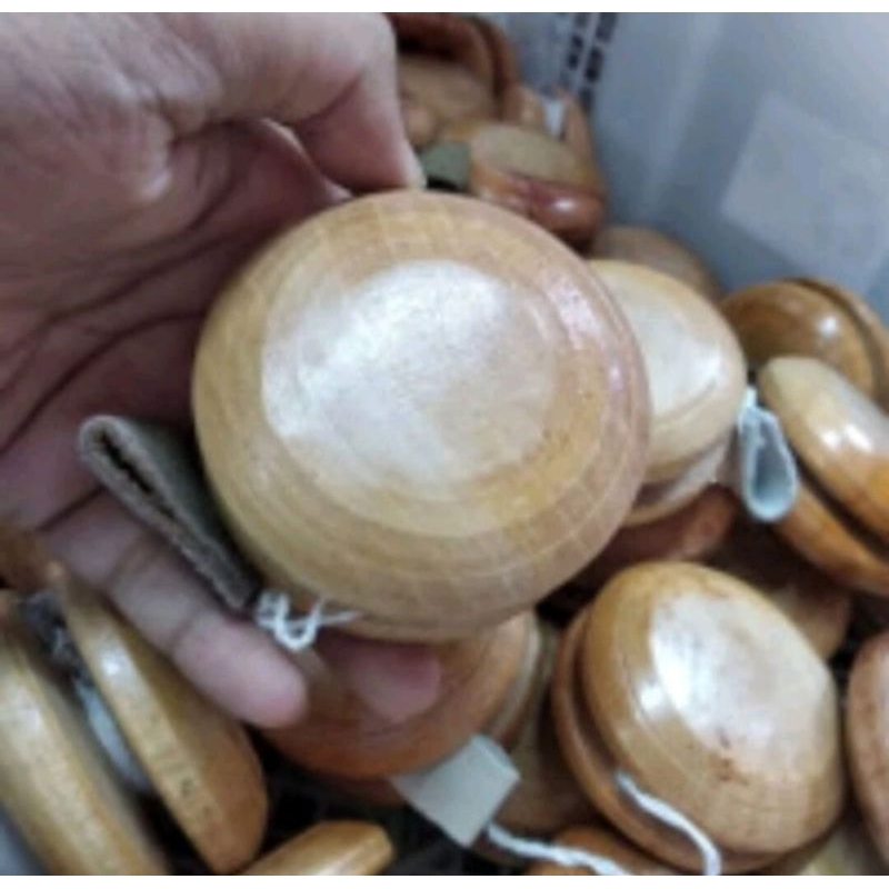 Mainan anak jadul yoyo kayu kwalitas super murah harga satuan perpcs yoyo bahan kayu