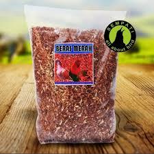 BERAS MERAH 1 KG PAKAN MAKANAN AYAM BEBEK UNGGAS BURUNG PERKUTUT DERKUKU MERPATI PUTER PELUNG DARA