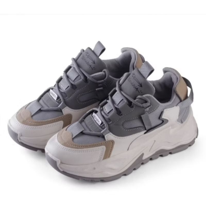 Sepatu Sneakers Wanita putih KOREA terbaru Sepatu kets wanita Korea terbaru