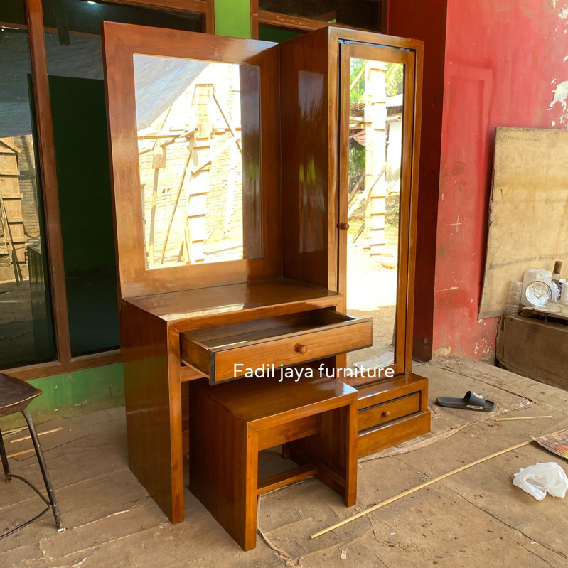 tolet meja rias kayu jati minimalis