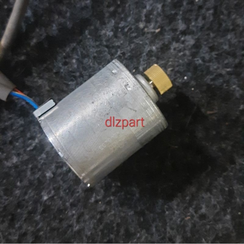 dinamo blower belakang sigra calya asli