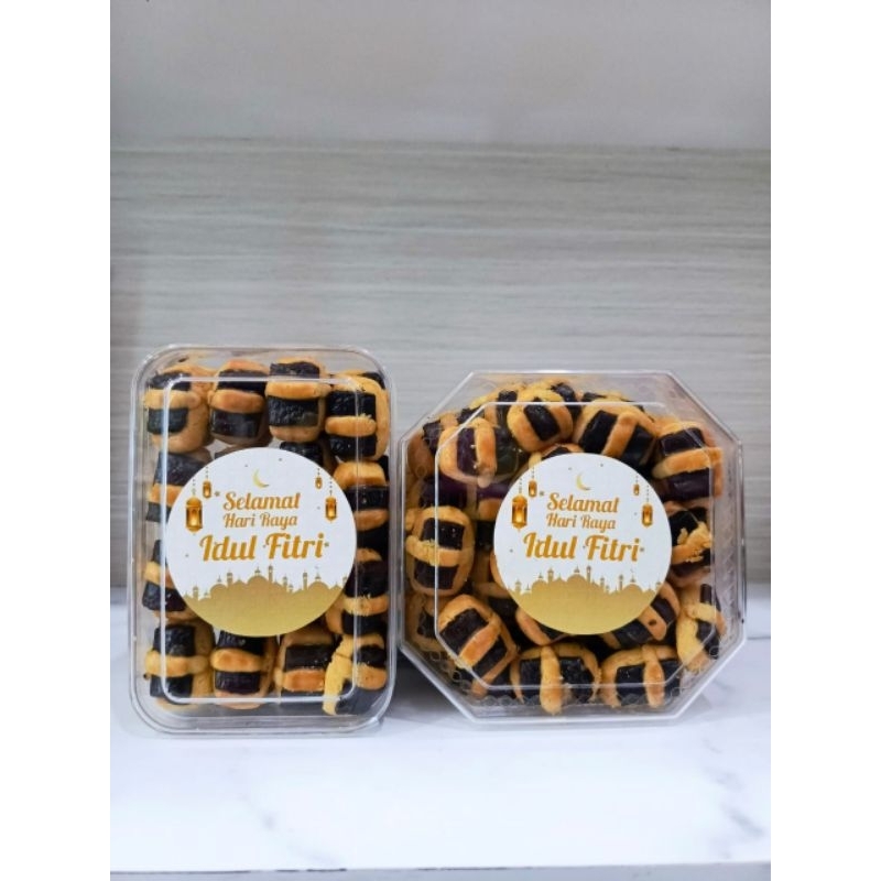 

KUE LEBARAN COOKIES SANDY NASTAR PANDAN DAN PITA COKLAT