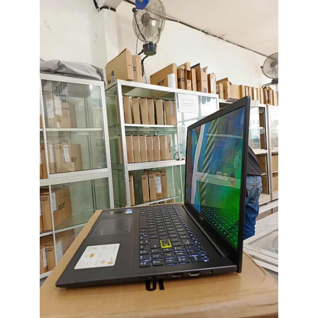 ASUS VIVOBOOK K513EA OLED- Intel core i7-1165G7 - RAM 8 GB - SSD 512 GB