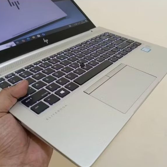 HP ELITEBOOK 840 G6 CORE i5-8265u RAM 8GB SSD 257 FHD BACKLITE