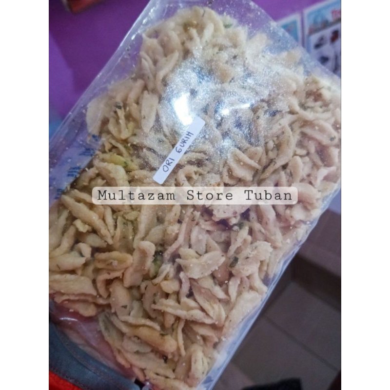 

KERIPIK BAWANG PUTIH ORIGINAL GURIH HOMEMADE / STIK BAWANG / KUE BAWANG GUNTING VIRAL ENAK RENYAK EMPUK TANPA PENGAWET