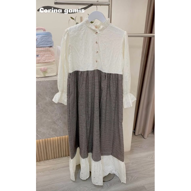 Corina Gamis | lavalaofficial