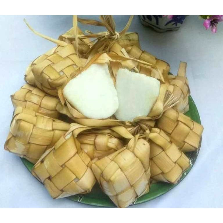 

ketupat matang khusus lebaran idul adha 2025 (10ketupat)