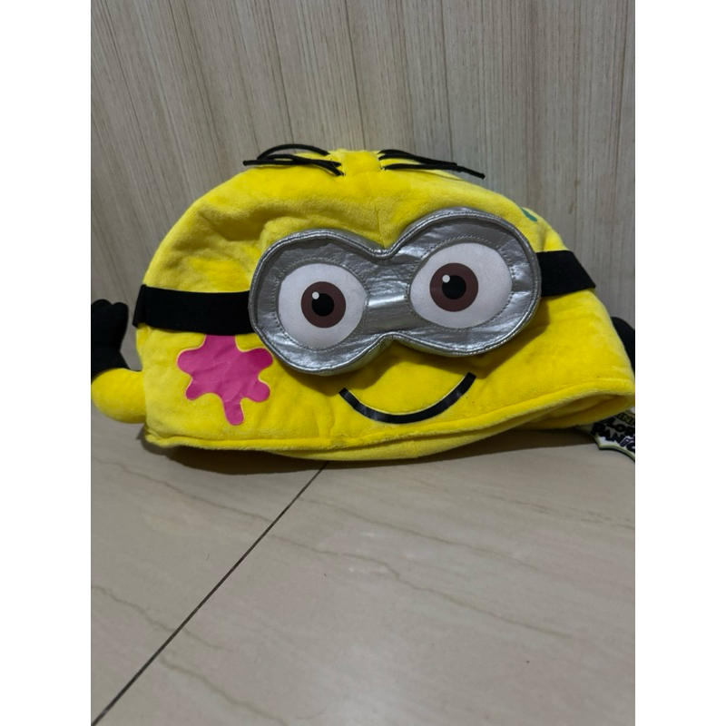 Topi minion original usj
