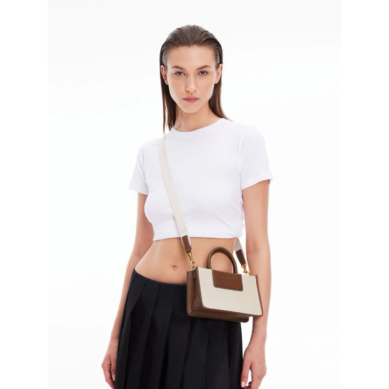 Tas charles and keith itzy mini canvas