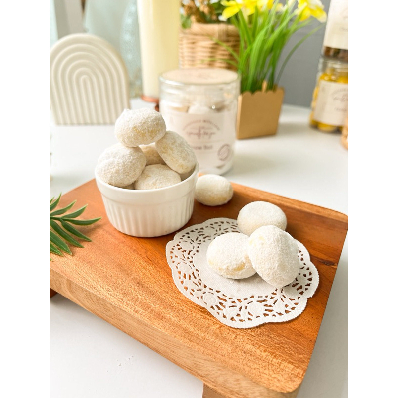 

TesaBakeHouse - Snow Ball - Putri Salju - Jar 600ml