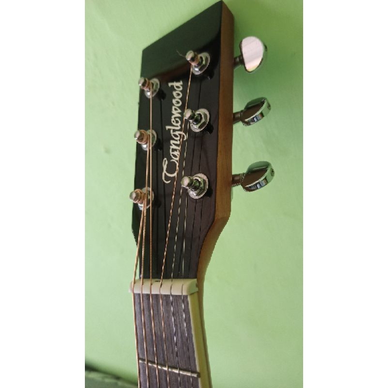 gitar akustik elektrik TANGLEWOOD KENSINGTON TWK DCE like new