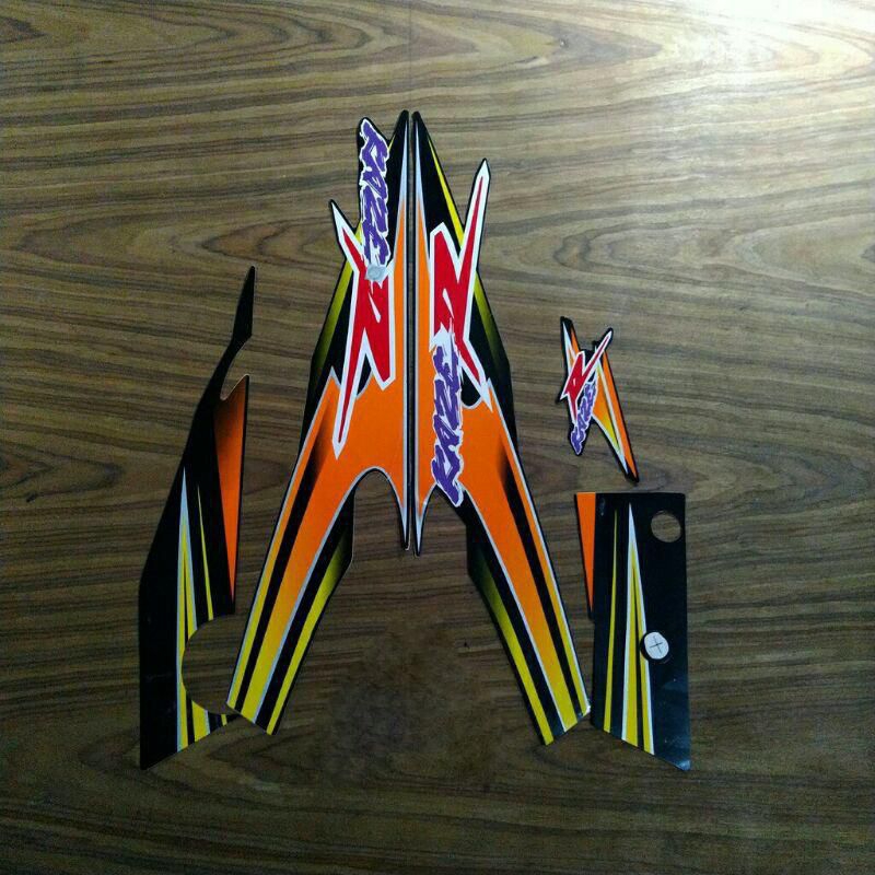 Striping kaze R oren