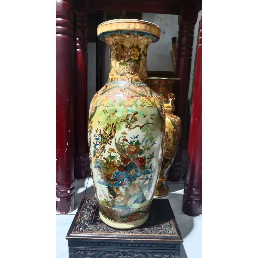 Guci Keramik Tua Lukisan Bunga Timbul Kuno Jadul Antik