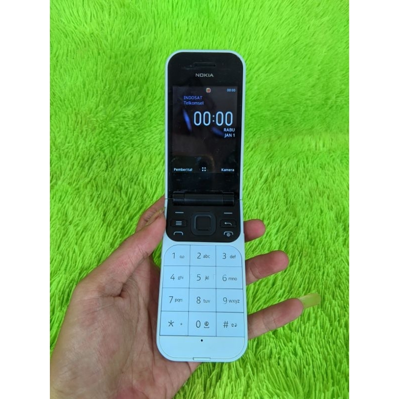 Nokia 2720 Flip Lipat Reborn 2019 Dual Sim