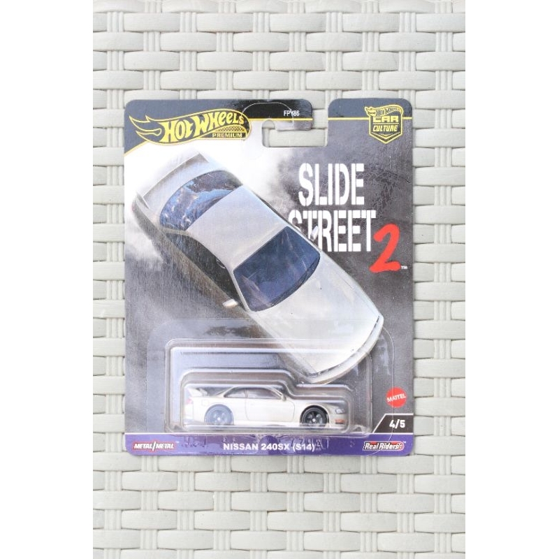 Hot Wheels Premium - Nissan 240SX (S14)