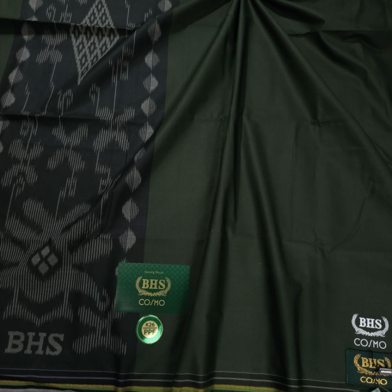 SARUNG BHS COSMO GOLD K26 PPF 15 HIJAU POLOS