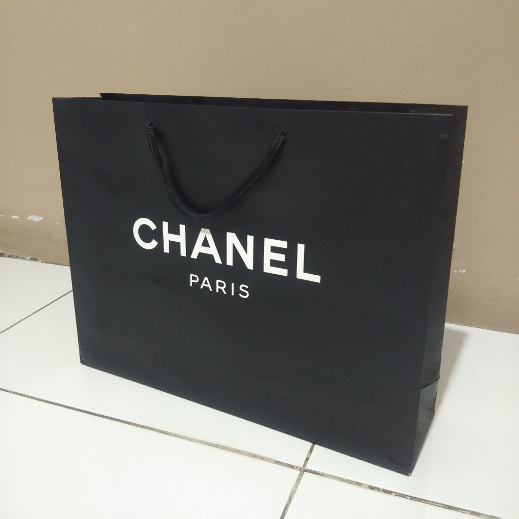 

paper bag preloved chanel