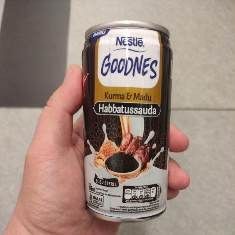 

NESTLE GOODNES SUSU STERIL DENGAN KURMA MADU & HABBATUSSAUDA 189mL