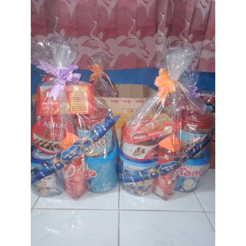 

parsel lebaran isi 6 macam