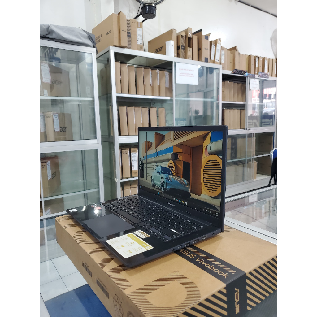 ASUS VIVOBOOK M14021A- AMD Ryzen 7 4800HS - Ram 8 Gb - Ssd 512 Gb