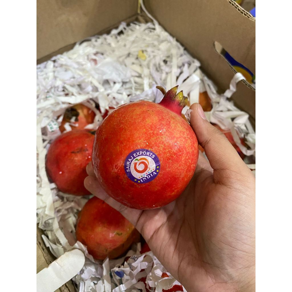 

DELIMA. BUAH DELIMA POMEGRANATE. POME BUAH DELIMA