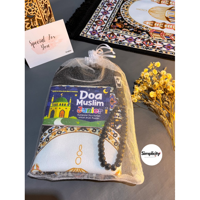 Souvenir Sajadah Mini Suede anak isinya sajadah tasbih cantik dan buku saku doa anak Souvenir ulang 
