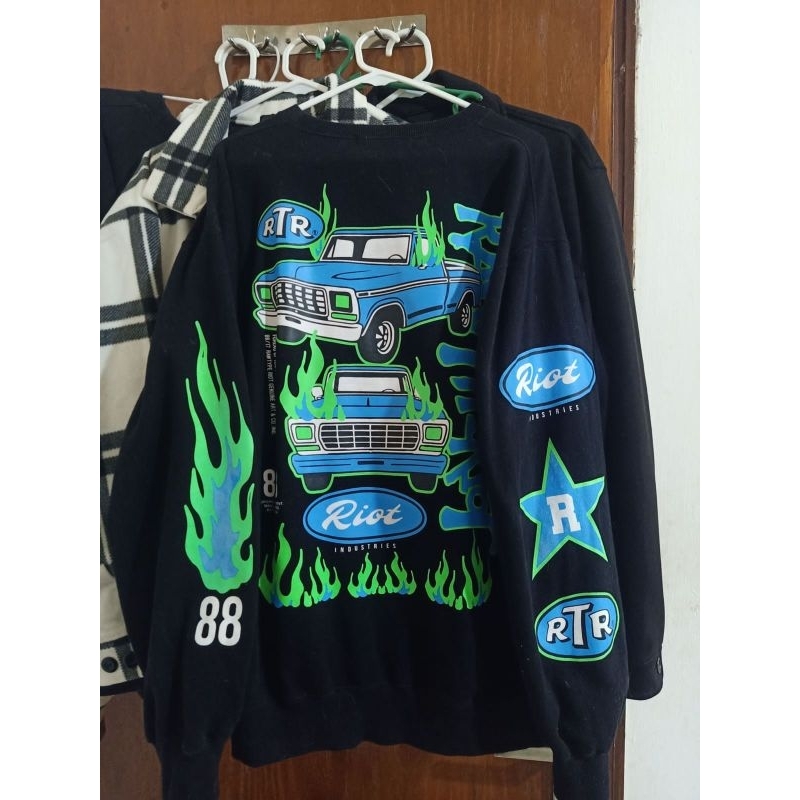 CREWNECK RAWTYPERIOT