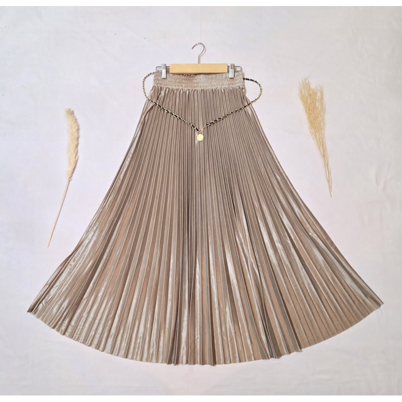 IMPORT BKK ROK PLISKET + BELT