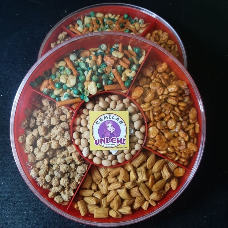 

Cemilan Uni Chi Kacang Mix Tray 1 kg