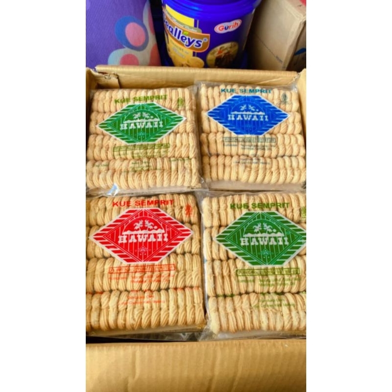 

Kue Semprit Sagu Hawai Kemasan 180gr