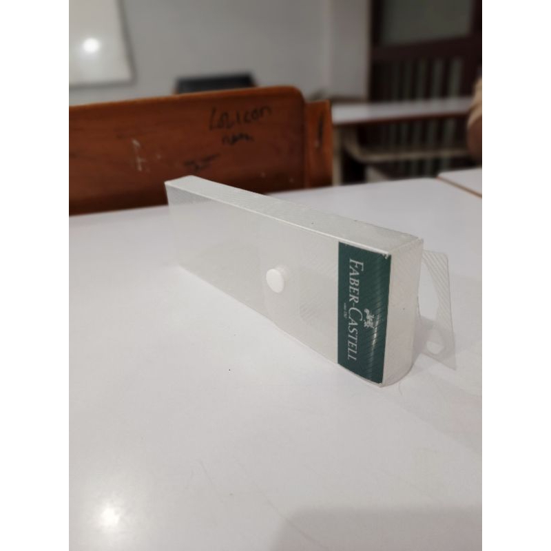 

Tempat Pensil/Peralatan Belajar "FABER-CASTELL