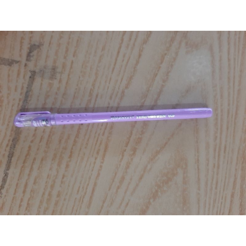 

Pulpen Squizzy Semi Gel Pen 0,5