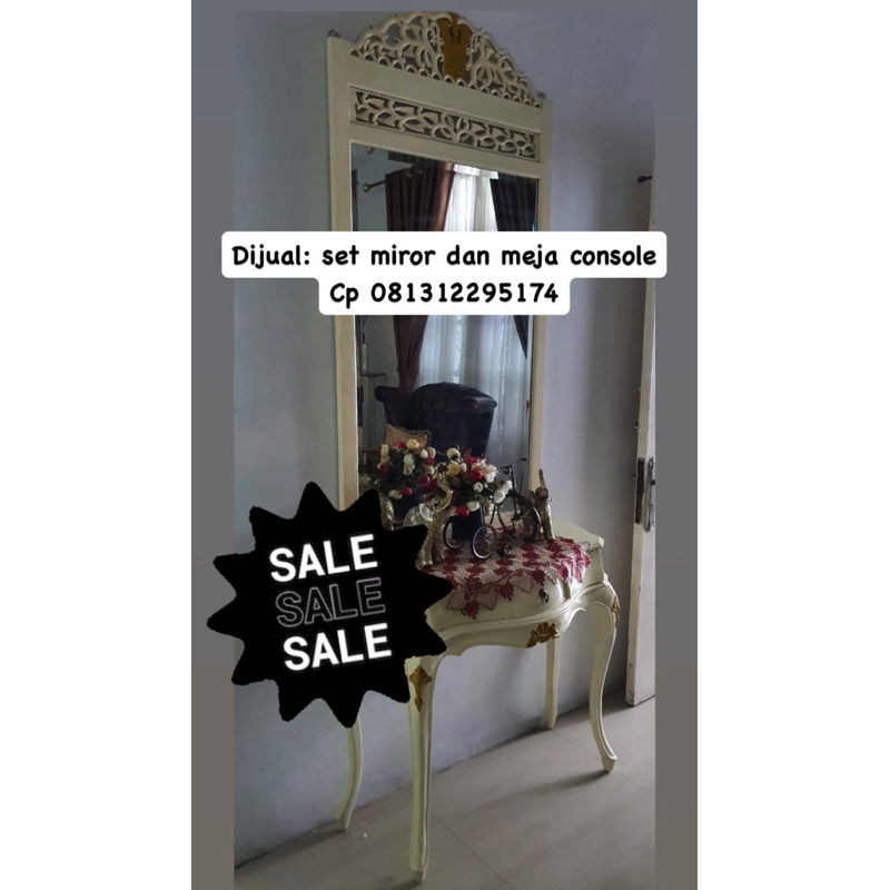 set meja konsol dan miror dinding bekas