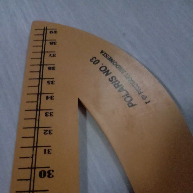 

Penggaris Polaris No 3