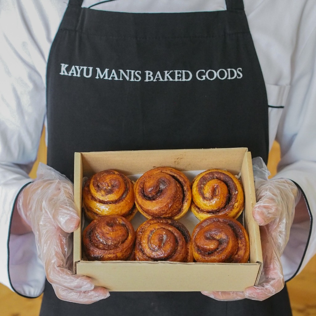 

Paket 6pcs mini Original Cinrolls + 4pcs Roti Isi