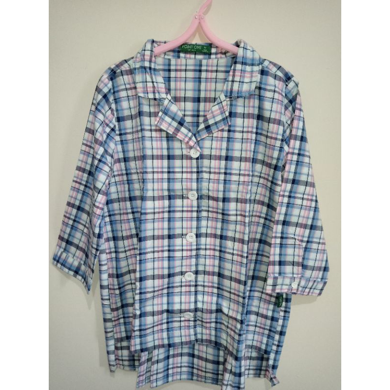 PRELOVED blouse  wanita / atasan/ kemeja  /outer kotak  size M point one