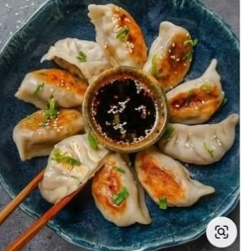 

GYOZA CHILI OIL