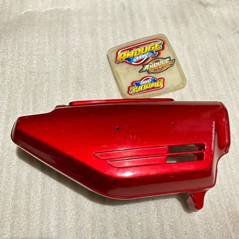 cover tutup tempong Honda GL100 GL 100 cepek 125 merah kanan saja