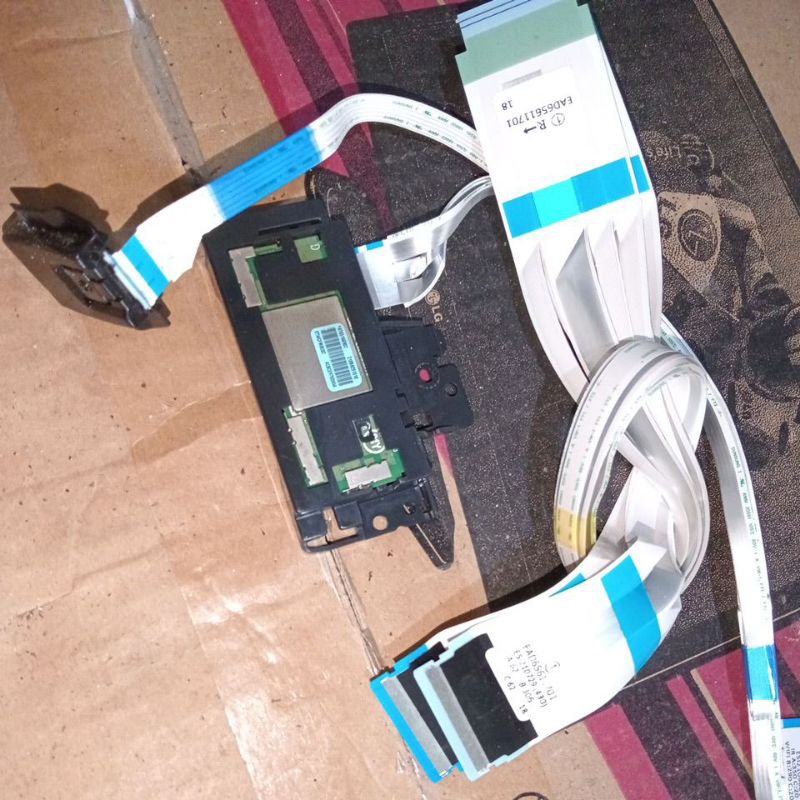 Sensor dan LVDS LG 65UP7750