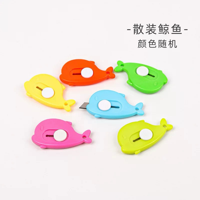 

CUTTER MINI KARAKTER MOTIF IKAN PAUS LUCU SATUAN